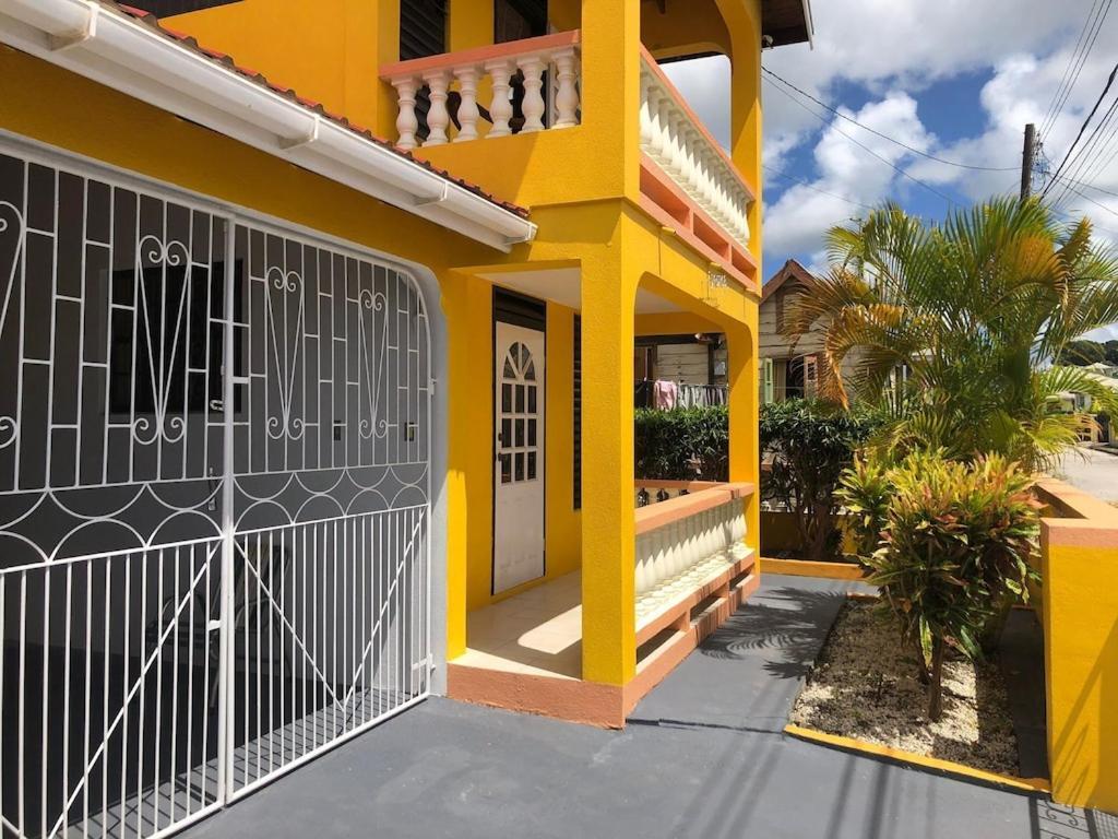 布里奇敦Donamae 2 Story Barbados House别墅 外观 照片